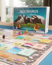 Cargar imagen en el visor de la galería, Juego de Mesa “Mochileros” - Aventura Familiar para Exploradores de Todas las Edades