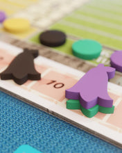 Cargar imagen en el visor de la galería, Juego de Mesa “Mochileros” - Aventura Familiar para Exploradores de Todas las Edades