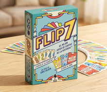 Cargar imagen en el visor de la galería, Flip 7 – Juego de Cartas Rápido y Adictivo | Fractal Juegos / The Op