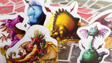 Cargar imagen en el visor de la galería, El Tesoro de los Dragones el juego de cartas